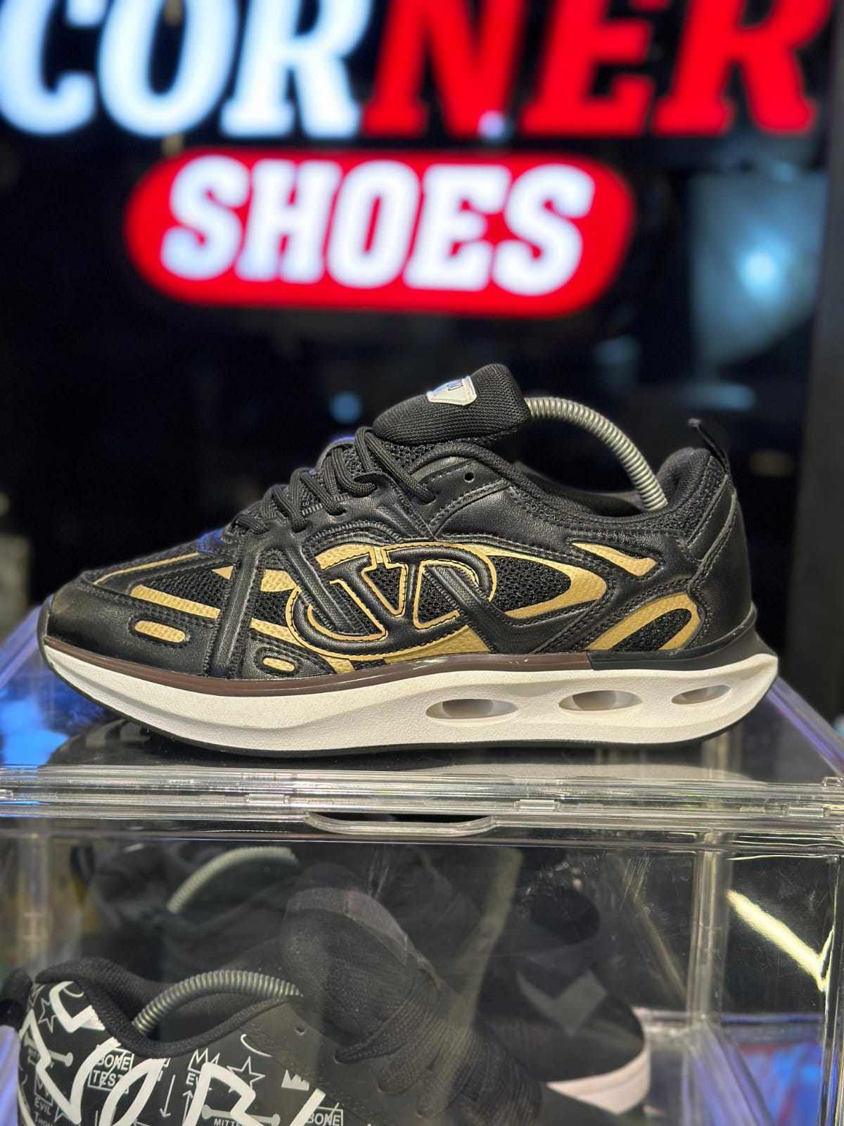 Valentino Gold Valentino